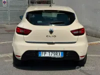 Usata Renault Clio 75 CV (55 kW) 2018 Beige Coupé
