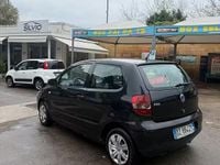 Usata VW Fox 70 CV (51 kW) 2010 Nero Utilitaria