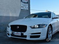 Usata Jaguar XE 179 CV (131 kW) 2016 Bianco Berlina
