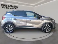Usata Renault Captur Techno 101 CV (74 kW) 2023 Grigio chiaro SUV