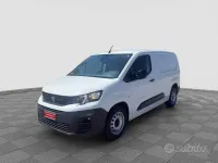 Usata Peugeot Partner Premium 102 CV (75 kW) 2023 Bianco Monovolume