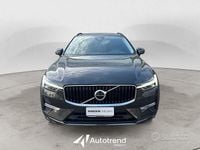 Usata Volvo XC60 Momentum 197 CV (144 kW) 2021 Grigio scuro SUV