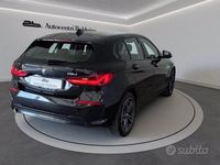 Usata BMW 116 Luxury Line 116 CV (85 kW) 2021 Nero perla Utilitaria
