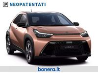 Nuova Toyota Aygo X 116 CV (85 kW) 2026 Cinnamon brown & black SUV