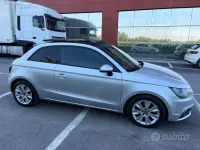 Usata Audi A1 Ambition 105 CV (77 kW) 2011 Grigio Utilitaria