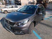 Usata Peugeot 2008 Active 82 CV (60 kW) 2019 Grigio SUV