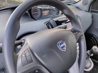 usata Lancia Ypsilon Hybrid 69cv Garanzia Full