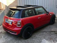 Usata Mini Cooper S 174 CV (127 kW) 2010 Rosso Utilitaria