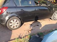Usata Opel Corsa 69 CV (50 kW) 2010 Nero Berlina