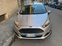 Usata Ford Fiesta 60 CV (44 kW) 2015 Berlina