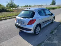 Usata Peugeot 207 68 CV (50 kW) 2009 Nero Berlina