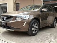 Usata Volvo XC60 Kinetic 190 CV (139 kW) 2015 Marrone SUV