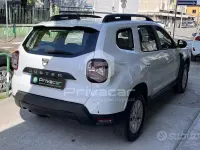 Usata Dacia Duster Essentiel 101 CV (74 kW) 2022 Bianco SUV