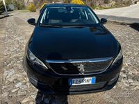 Usata Peugeot 308 Active 131 CV (96 kW) 2019 Nero Berlina