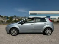 Usata Fiat Grande Punto Dynamic 75 CV (55 kW) 2008 Grigio Utilitaria