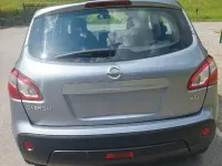 Usata Nissan Qashqai Acenta 150 CV (110 kW) 2011 Grigio SUV