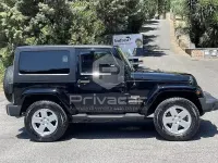 Usata Jeep Wrangler Sahara 200 CV (147 kW) 2011 Nero SUV