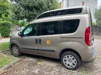 Usata Fiat Doblò Family 77 CV (56 kW) 2018 Beige Monovolume