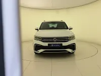 Usata VW Tiguan R-line 150 CV (110 kW) 2023 Pure white SUV