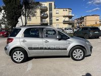 Usata Suzuki SX4 90 CV (66 kW) 2007 Grigio SUV