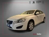 Usata Volvo V60 Business Edition 135 CV (99 kW) 2013 Bianco Station wagon