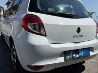 Usata Renault Clio III 75 CV (55 kW) 2012 Bianco Utilitaria