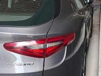 Usata Alfa Romeo Stelvio 160 CV (117 kW) 2021 Grigio SUV