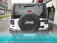 usata Jeep Wrangler Unlimited 2.8 CRD DPF Sahara Auto -IVA ESPOSTA