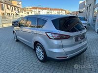 Usata Ford S-MAX Titanium 150 CV (110 kW) 2017 Grigio Monovolume