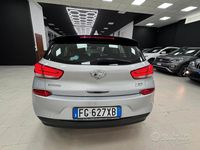 Usata Hyundai i30 Style 110 CV (80 kW) 2017 Grigio Berlina