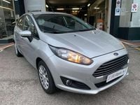 Usata Ford Fiesta Business Edition 80 CV (58 kW) 2014 Argento Utilitaria
