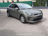 Usata Kia Rio Urban 83 CV (61 kW) 2023 Grigio Utilitaria