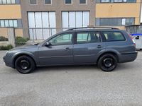 Usata Ford Mondeo Ghia 130 CV (95 kW) 2004 Grigio Station wagon