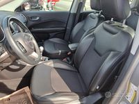 Usata Jeep Compass 140 CV (102 kW) 2018 Grigio SUV