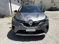 Usata Renault Captur Techno 101 CV (74 kW) 2023 Grigio SUV