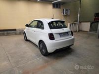 Usata Fiat 500e Icon 86 kW (118 CV) 2021 Bianco Berlina