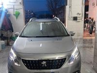 Usata Peugeot 2008 Allure 120 CV (88 kW) 2018 Grigio SUV