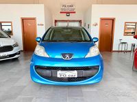 Usata Peugeot 107 68 CV (50 kW) 2006 Blu Utilitaria