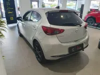 Usata Mazda 2 90 CV (66 kW) 2024 Ceramic Utilitaria