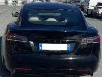 Usata Tesla Model S Long Range AWD 217 kW (296 CV) 2023 Nero Utilitaria