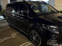 Usata Mercedes V300 Exclusive 237 CV (174 kW) 2025 Nero Monovolume