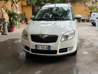 Usata Skoda Roomster 105 CV (77 kW) 2009 Bianco Monovolume