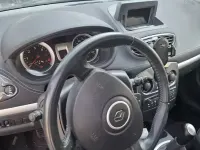 Usata Renault Clio III 75 CV (55 kW) 2011 Nero Berlina