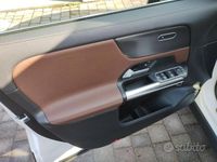 Usata Mercedes GLA200 163 CV (119 kW) 2020 Bianco SUV