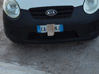 Usata Kia Picanto 62 CV (45 kW) 2010 Bianco Utilitaria