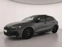 Usata Audi RS3 Sportback Comfort 400 CV (294 kW) 2025 Grigio daytona perla Utilitaria