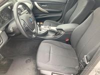 Usata BMW 318 Efficient Dynamics 143 CV (105 kW) 2013 Bianco Station wagon