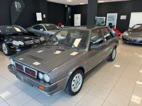 Usata Lancia Delta 166 CV (122 kW) 1987 Grigio Utilitaria
