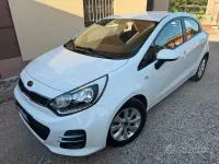 Usata Kia Rio Active 75 CV (55 kW) 2015 Bianco Utilitaria