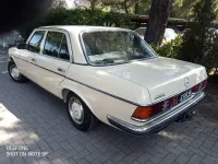 Usata Mercedes 280 156 CV (114 kW) 1976 Giallo Berlina